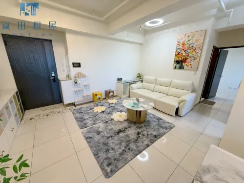 2 bedrooms apartment for rent in Wuqi District, Taichung City | NT$ 20 000 | 21 ping slide 1