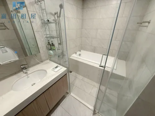 2 bedrooms apartment for rent in Wuqi District, Taichung City | NT$ 20 000 | 21 ping slide 6