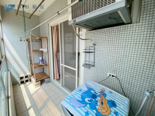 Room for rent in Xitun District, Taichung City | NT$ 15 000 | 8 ping slide 4