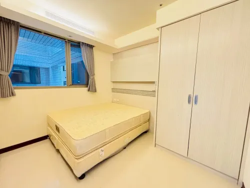 公寓 出租 TWD 85 000 -  - 3 房