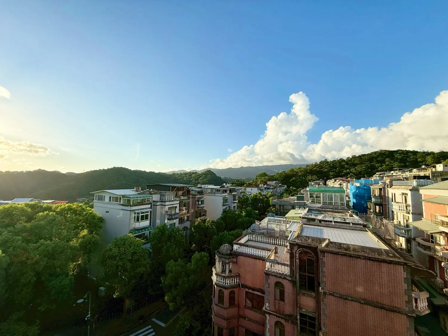 4 bedrooms apartment for sale TWD 21 880 000 - 42 ping - Xizhi District,New Taipei City slide 4