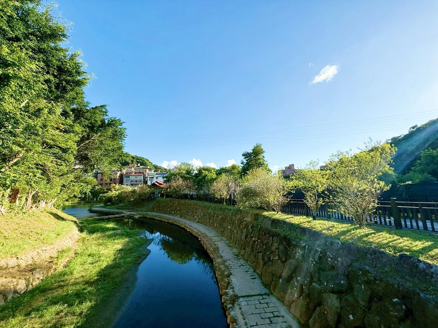 4 bedrooms apartment for sale TWD 21 880 000 - 42 ping - Xizhi District,New Taipei City slide 10