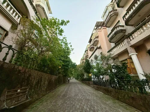 Apartment for sale TWD 21 880 000 - Lane 41, Zhongsan Street - 4 bedrooms