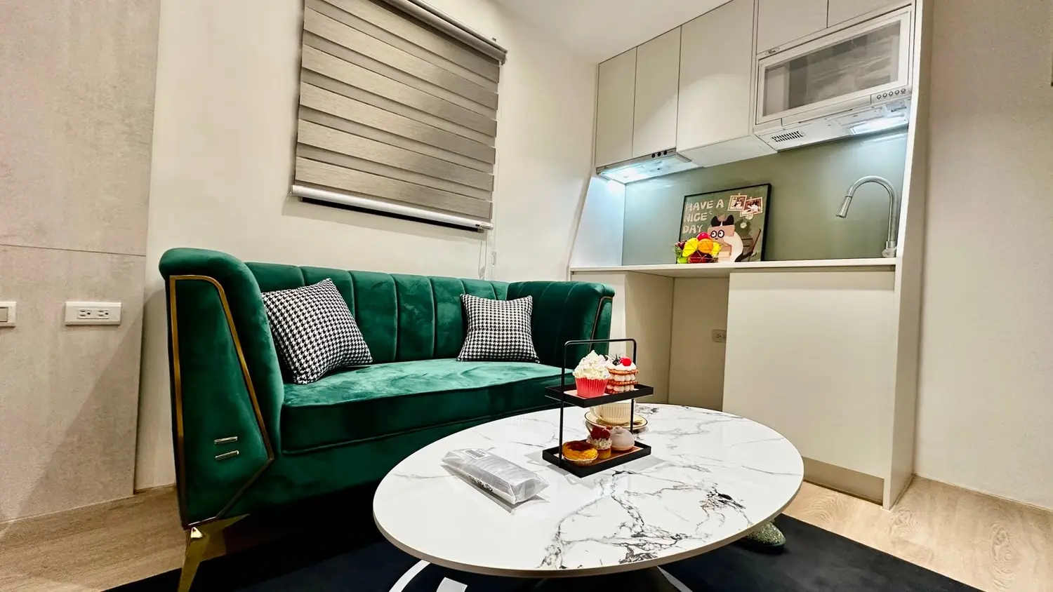 15 bedrooms townhouse for sale TWD 56 000 000 - 110 ping - Taoyuan District,Taoyuan City slide 9