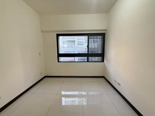 Apartment for sale TWD 59 880 000 - 延壽街18巷 - 3 bedrooms