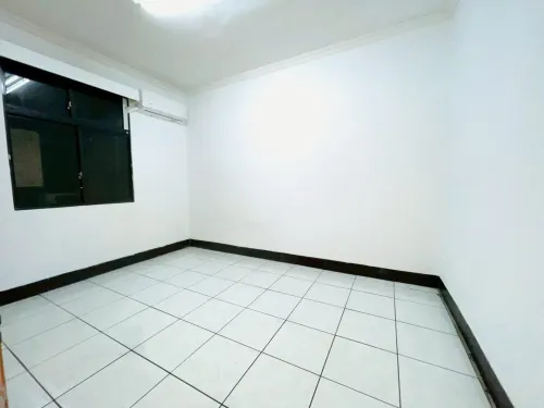 Apartment for sale TWD 30 880 000 - Alley 8, Lane 177, Section 5, Minsheng East Road - 3 bedrooms