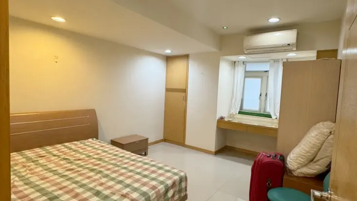 4 bedrooms apartment for rent in Songshan District, Taipei City | NT$ 56 000 | 32 ping slide 10