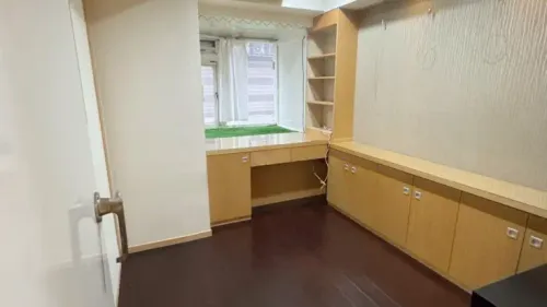 公寓 出租 NT$ 56 000 - 南京東路五段 - 4 房