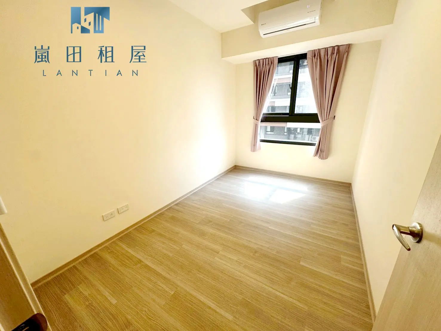 2 bedrooms apartment for rent in Nantun District, Taichung City | NT$ 26 000 | 20 ping slide 8