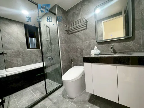 2 bedrooms apartment for rent in Nantun District, Taichung City | NT$ 26 000 | 20 ping slide 2