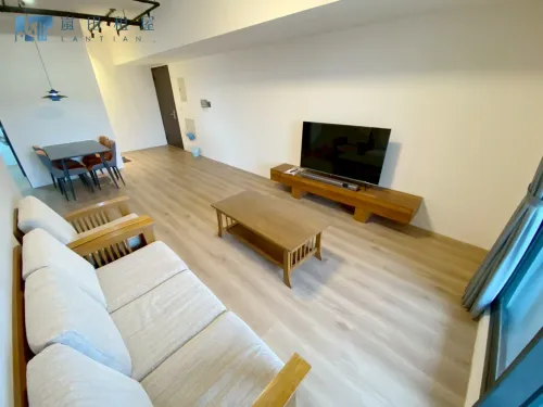 Apartment for rent TWD 23 000 - Gangxin 1st Rd - 3 bedrooms