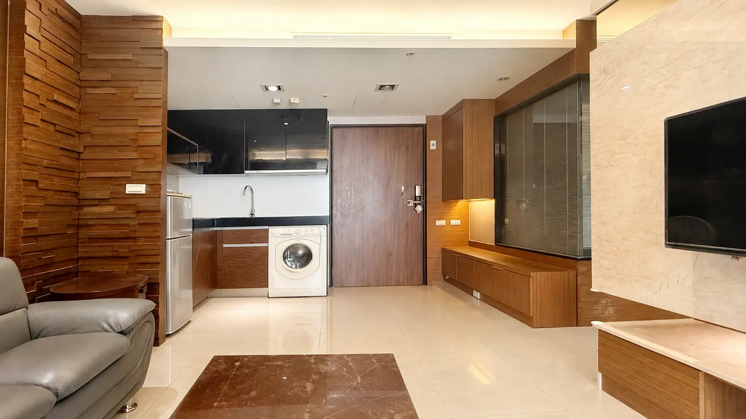 2 bedrooms apartment for sale in Xitun District, Taichung City | NT$ 28 000 000 | 16 ping slide 11