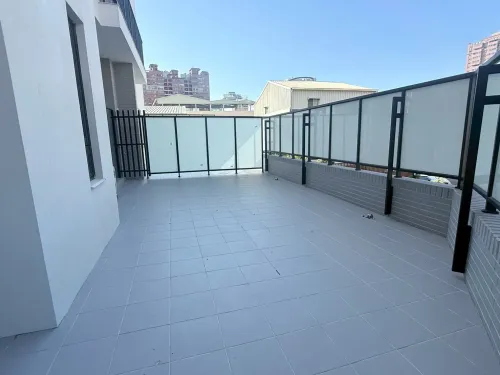 2 bedrooms apartment for rent in East District, Tainan City | NT$ 27 000 | 27 ping slide 8
