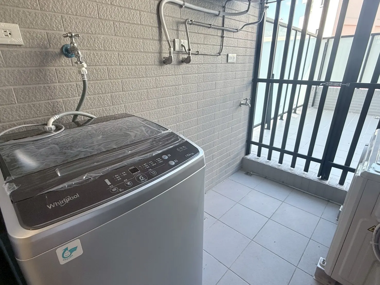 2 bedrooms apartment for rent in East District, Tainan City | NT$ 27 000 | 27 ping slide 6