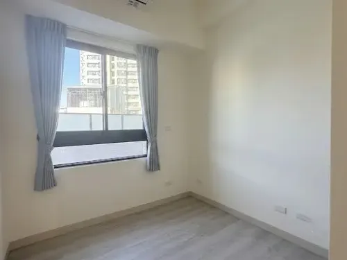 2 bedrooms apartment for rent in East District, Tainan City | NT$ 27 000 | 27 ping slide 1