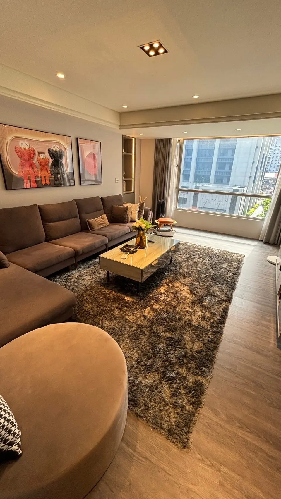 3 bedrooms apartment for rent in Daan District, Taipei City | NT$ 180 000 | 33 ping slide 0