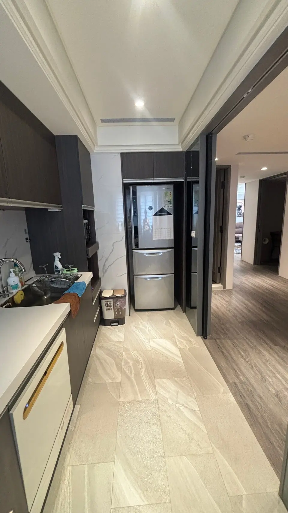 3 bedrooms apartment for rent in Daan District, Taipei City | NT$ 180 000 | 31 ping slide 3