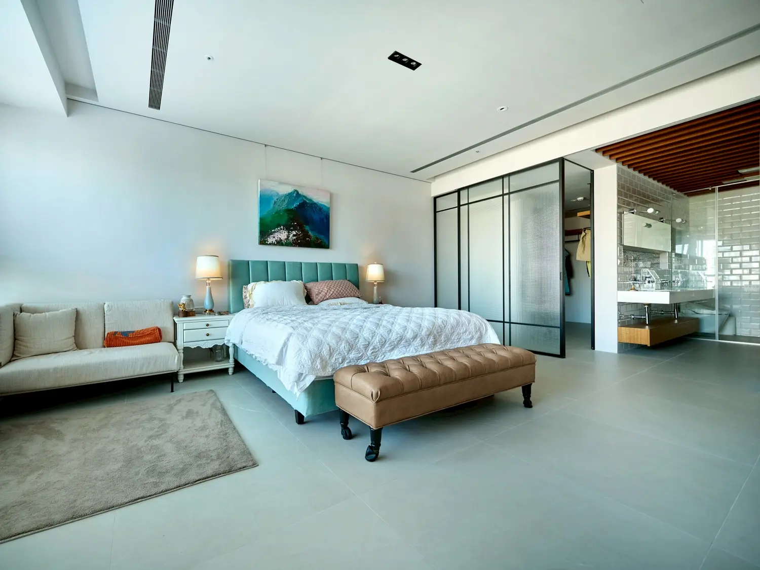 4 bedrooms apartment for sale TWD 55 800 000 - 63 ping - Tamsui District, New Taipei City slide 2