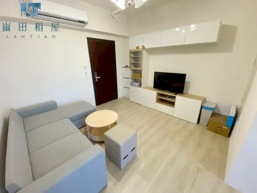 2 bedrooms apartment for rent in Wuri District, Taichung City | NT$ 25 000 | 18 ping slide 1