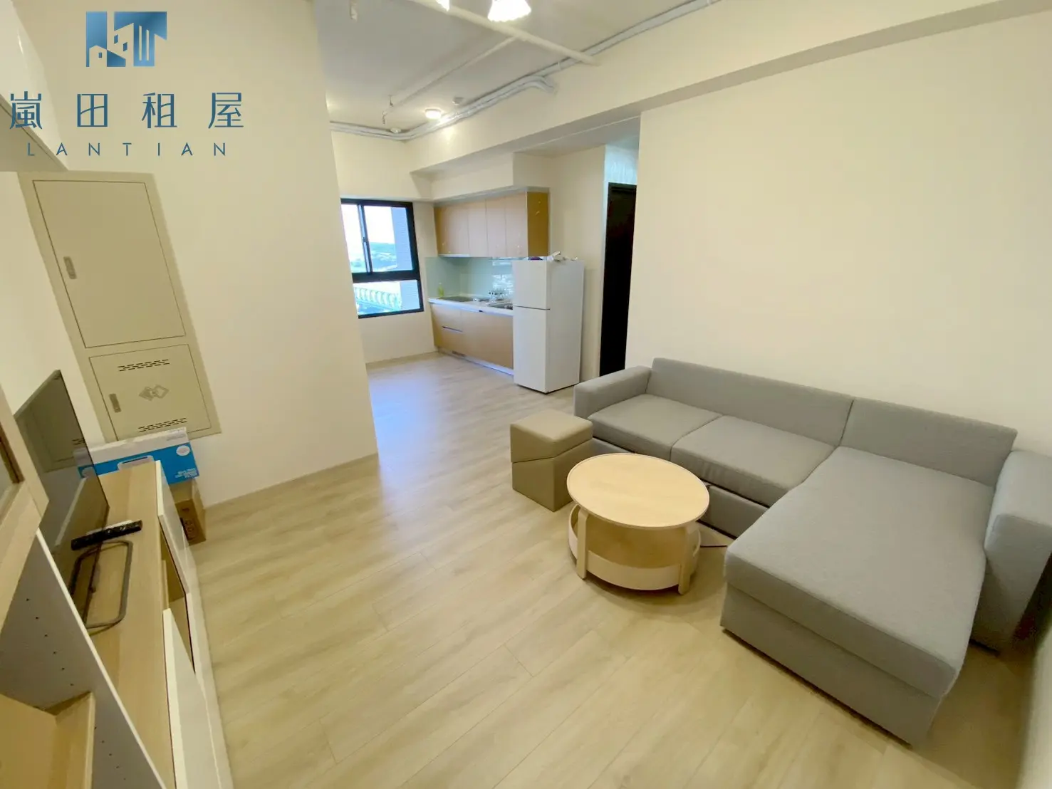2 bedrooms apartment for rent in Wuri District, Taichung City | NT$ 25 000 | 18 ping slide 2