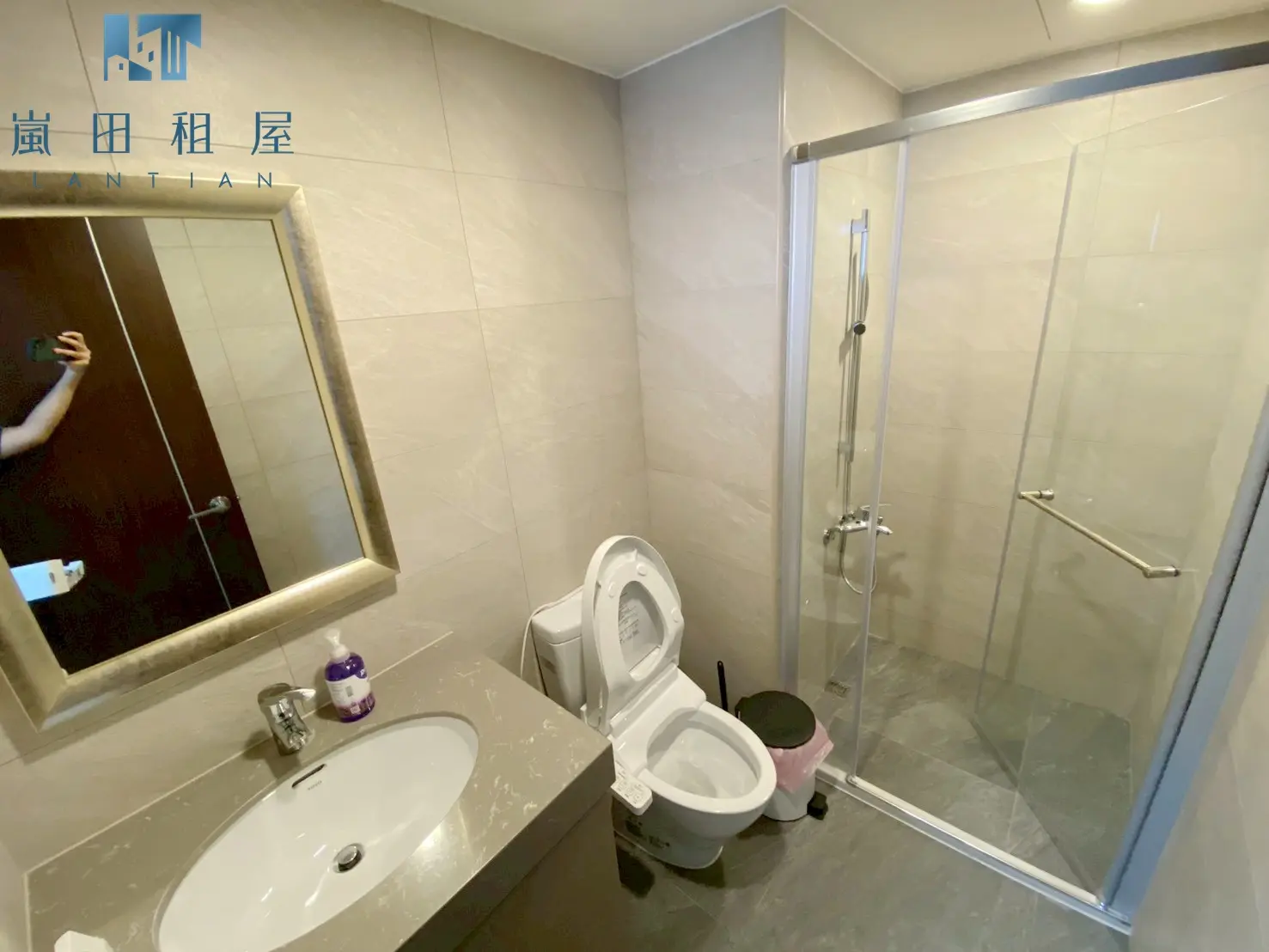2 bedrooms apartment for rent in Wuri District, Taichung City | NT$ 25 000 | 18 ping slide 7