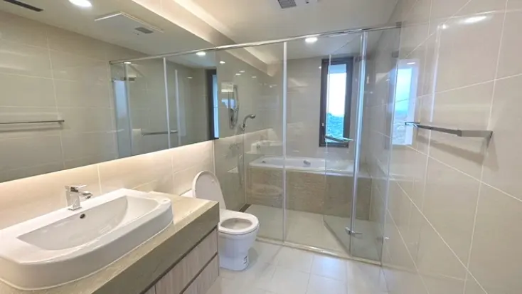 4 bedrooms apartment for rent in Neihu District, Taipei City | NT$ 220 000 | 70 ping slide 8