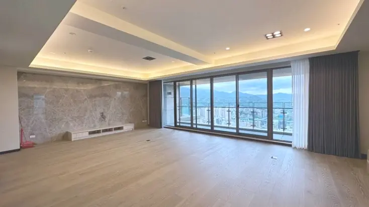 4 bedrooms apartment for rent in Neihu District, Taipei City | NT$ 220 000 | 70 ping slide 0