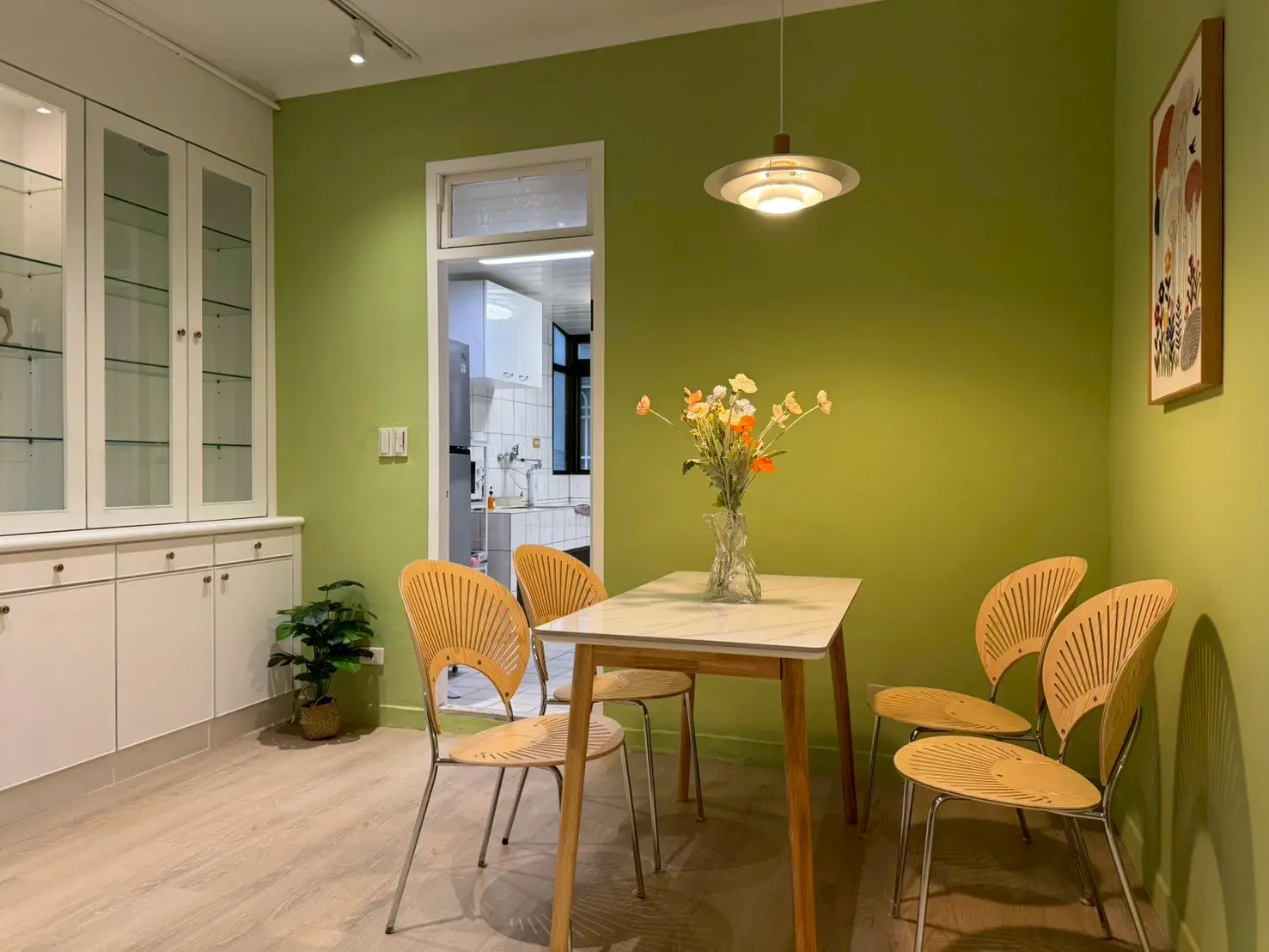 Room for rent in Taipei City, Daan District | NT$ 18 500 | 3 ping slide 4