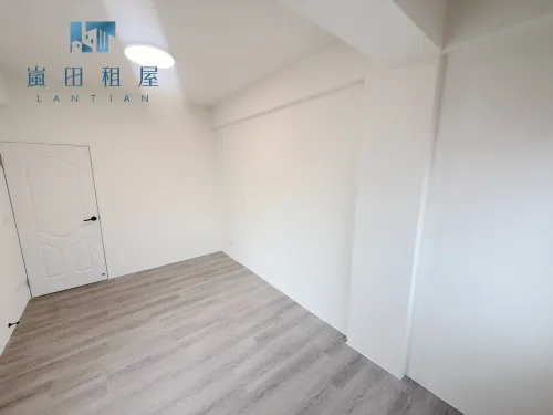3 bedrooms apartment for rent in North District, Taichung City | NT$ 15 000 | 22 ping slide 5