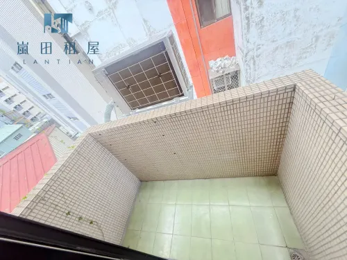 3 bedrooms apartment for rent in North District, Taichung City | NT$ 15 000 | 22 ping slide 7