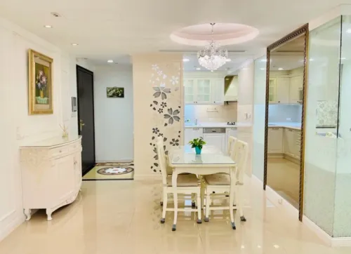 3 bedrooms apartment for rent in Zhongshan District, Taipei City | NT$ 90 000 | 28 ping slide 2