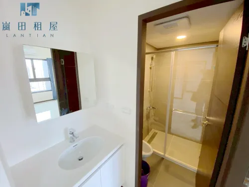2 bedrooms apartment for rent in Qingshui District, Taichung City | NT$ 20 000 | 19 ping slide 7