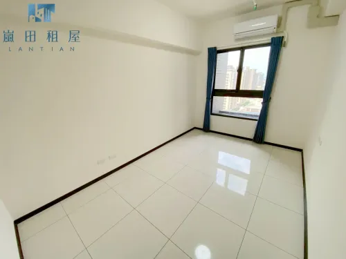 2 bedrooms apartment for rent in Qingshui District, Taichung City | NT$ 20 000 | 19 ping slide 6