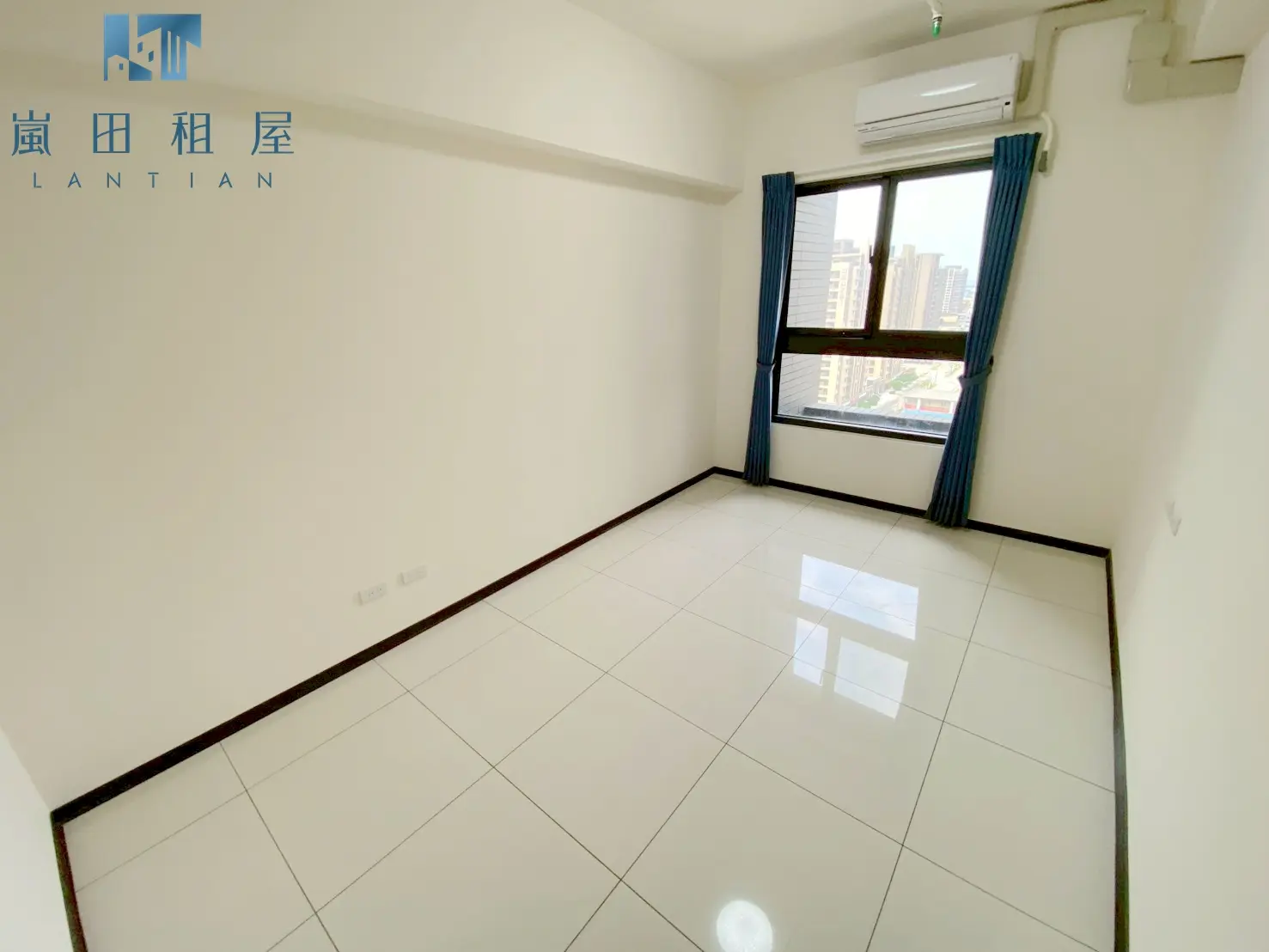 2 bedrooms apartment for rent in Qingshui District, Taichung City | NT$ 20 000 | 19 ping slide 6