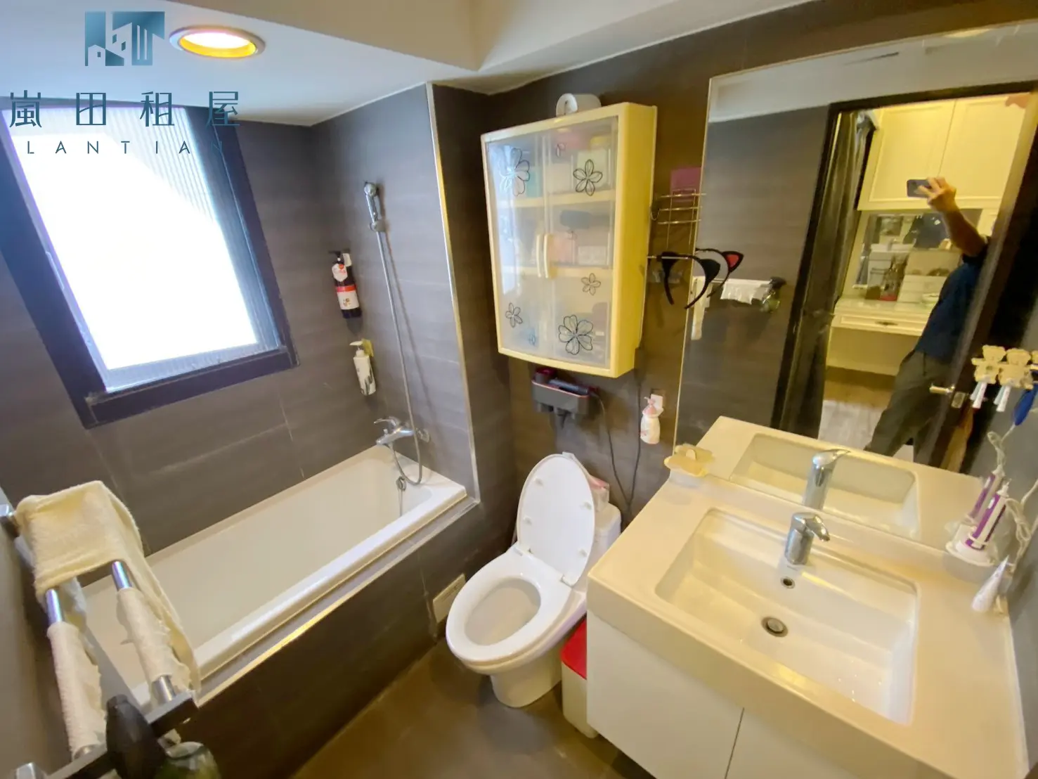 4 bedrooms apartment for rent in Beitun District, Taichung City | NT$ 35 000 | 35 ping slide 5