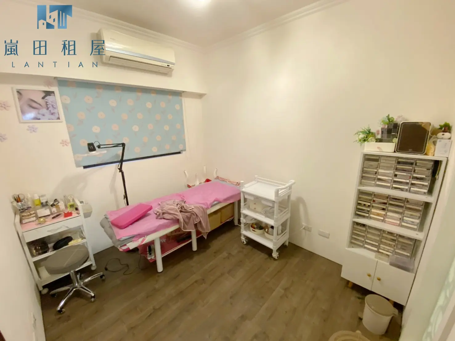 4 bedrooms apartment for rent in Beitun District, Taichung City | NT$ 35 000 | 35 ping slide 7