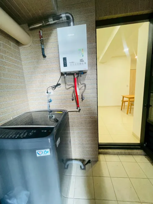 Apartment for rent TWD 38 000 - Yonghua Road Section 2 - 2 bedrooms