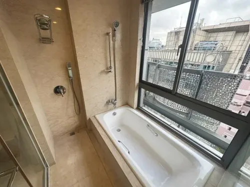 Studio apartment for rent in Xinyi District, Taipei City | NT$ 43 000 | 10 ping slide 4