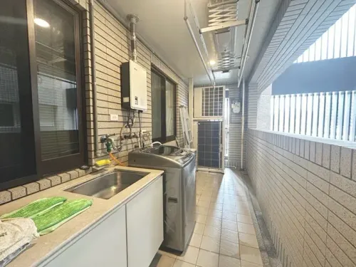Apartment for rent NT$ 150 000 - Alley 101, Lane 30, Yongji Road - 3 bedrooms