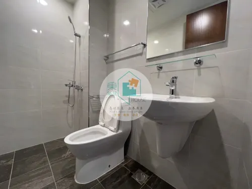 Apartment for rent TWD 35 800 - Section 1, Yonghua Road - 3 bedrooms