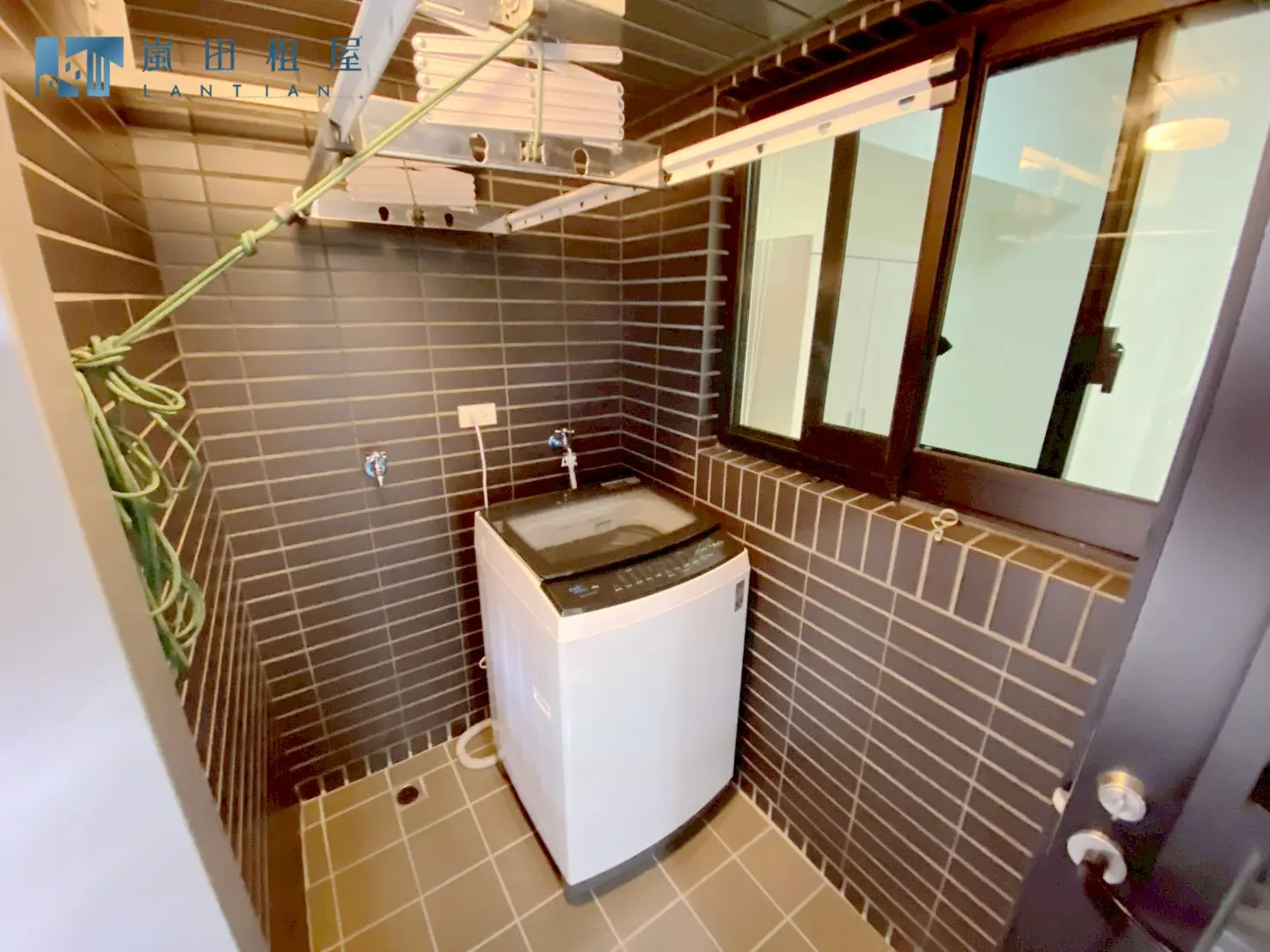 2 bedrooms apartment for rent in Xitun District, Taichung City | NT$ 30 000 | 16 ping slide 8