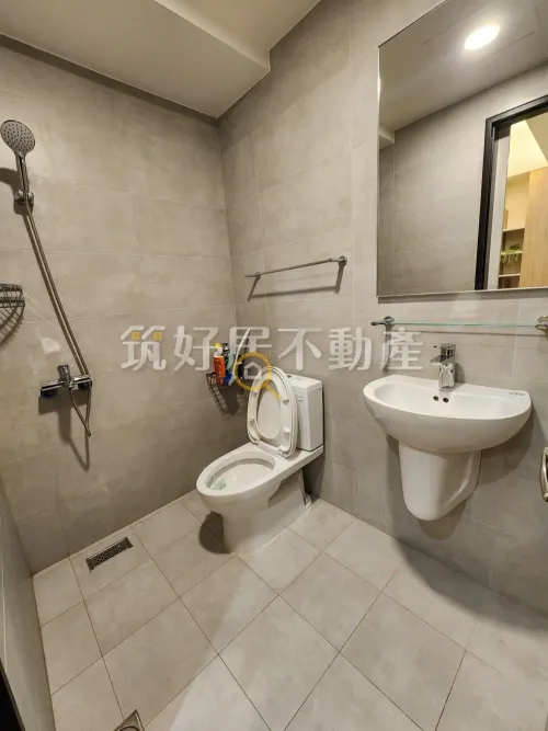 Apartment for rent TWD 29 800 - Section 2, Yonghua Road - 2 bedrooms