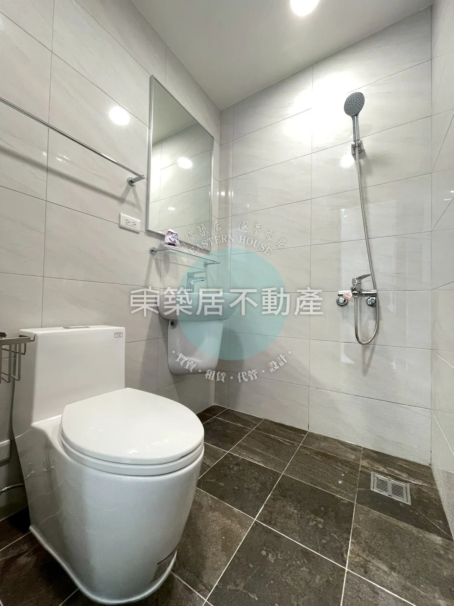 2 bedrooms apartment for sale in Anping District, Tainan City | NT$ 10 390 000 | 13 ping slide 9