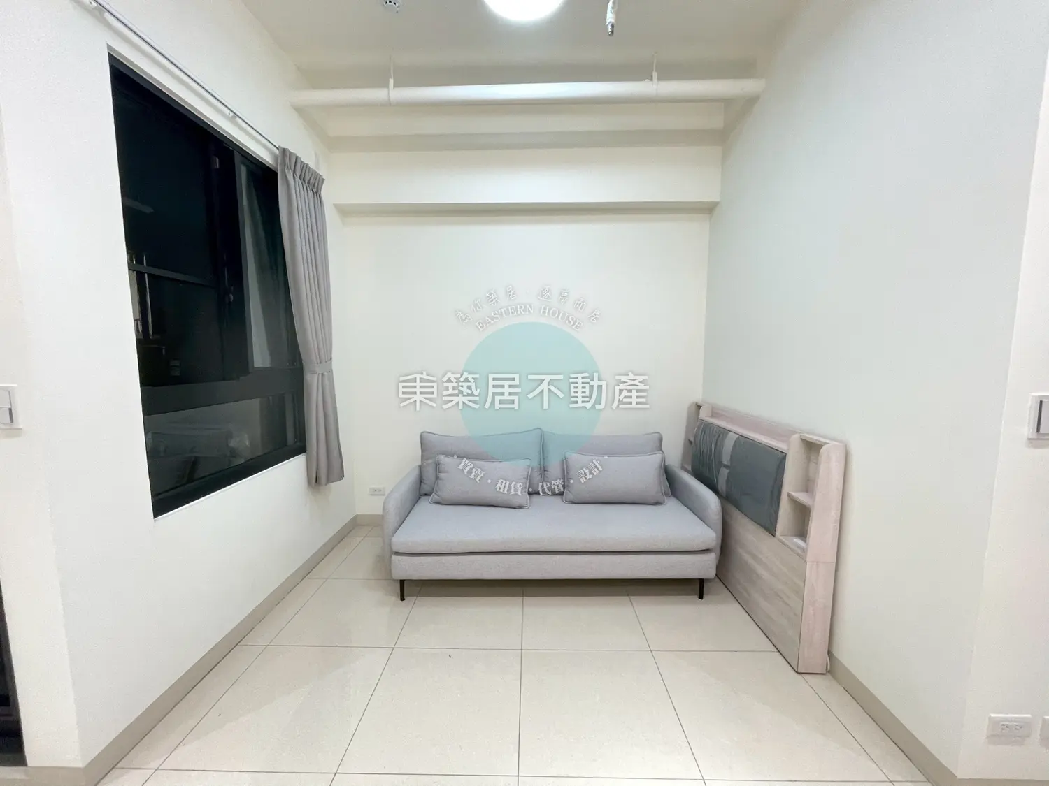 2 bedrooms apartment for sale in Anping District, Tainan City | NT$ 10 390 000 | 13 ping slide 1