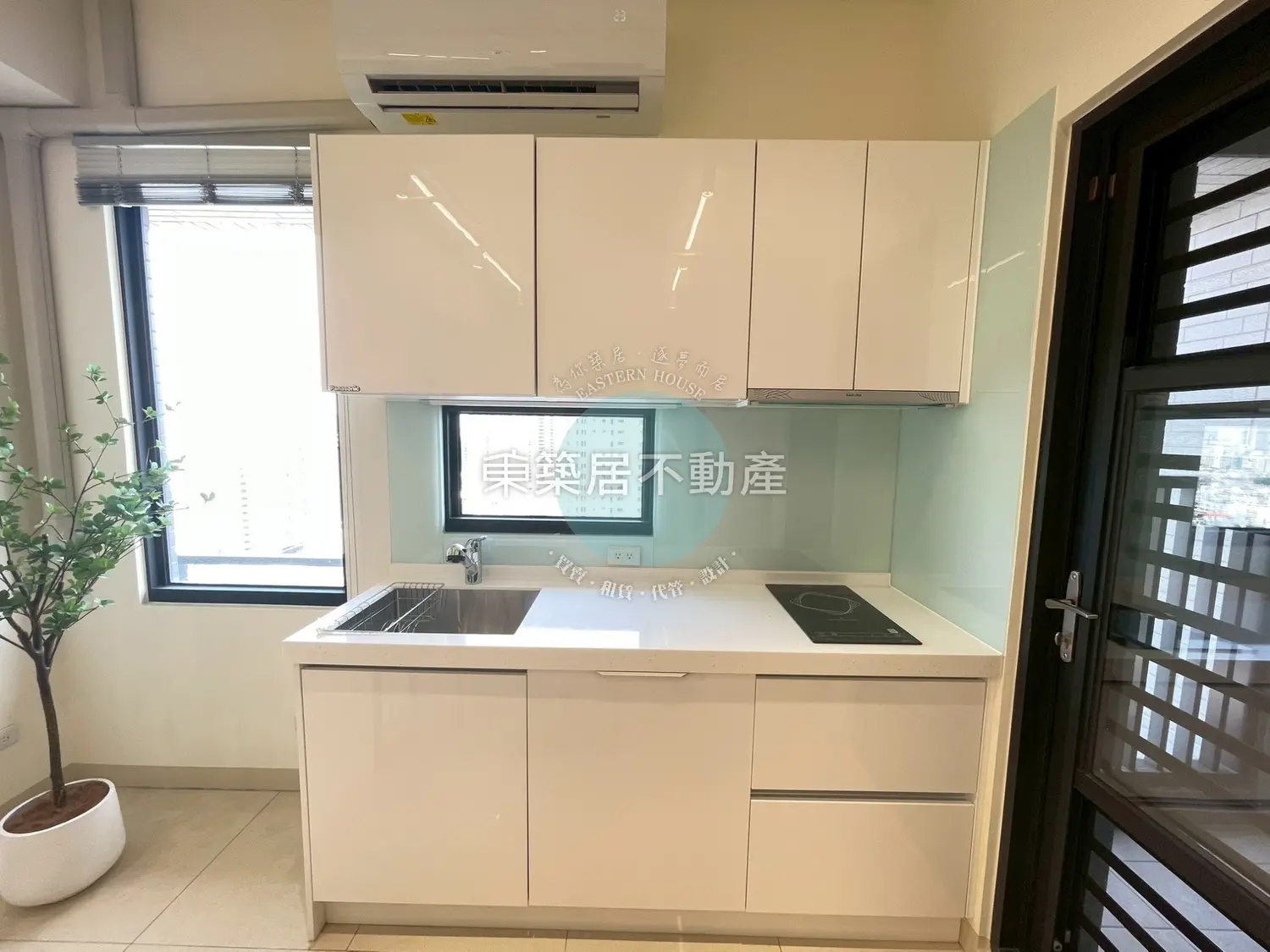 2 bedrooms apartment for sale in Anping District, Tainan City | NT$ 10 390 000 | 13 ping slide 4
