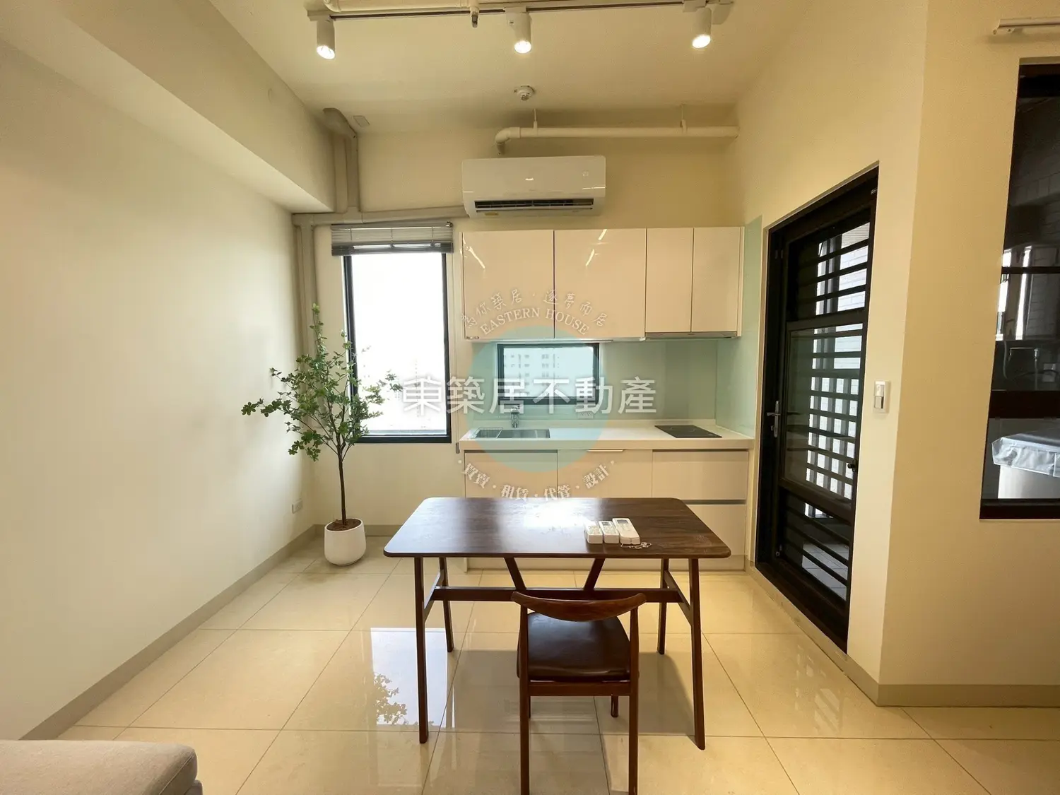 2 bedrooms apartment for sale in Anping District, Tainan City | NT$ 10 390 000 | 13 ping slide 3