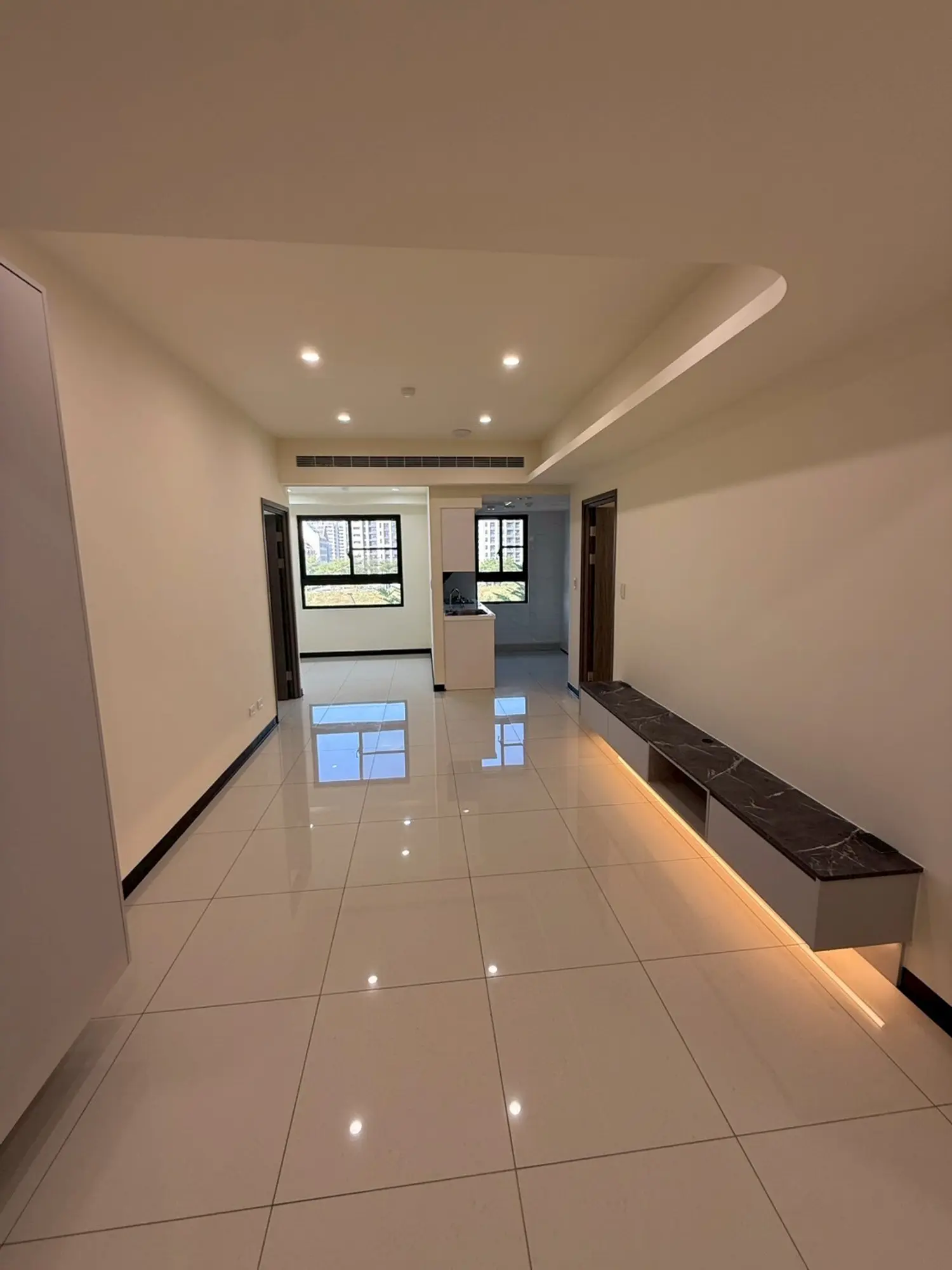 2 bedrooms apartment for rent TWD 23 000 - 22 ping - Gueiren District, Tainan City slide 2