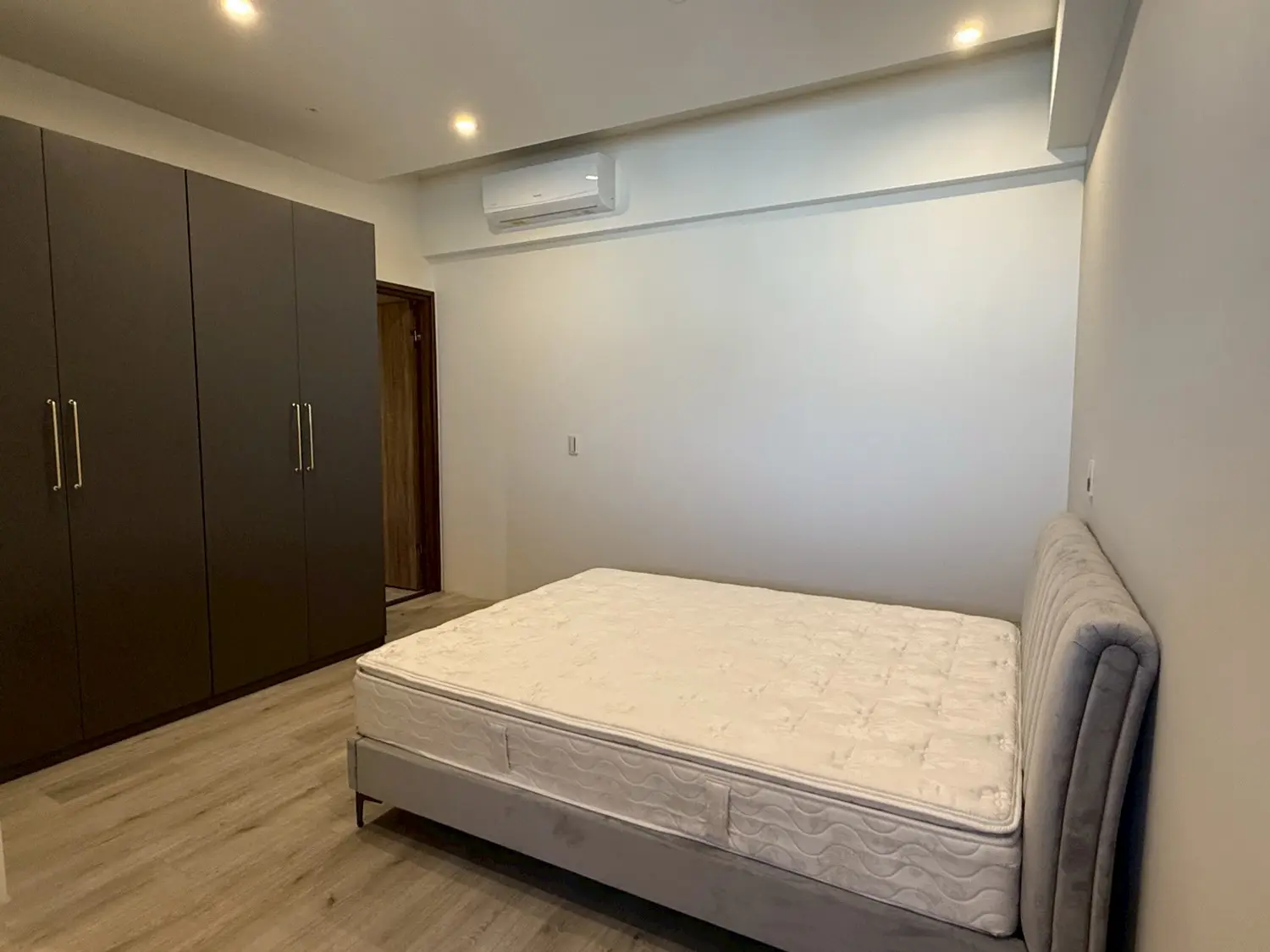 3 bedrooms apartment for rent TWD 29 000 - 28 ping - North District,Tainan City slide 3