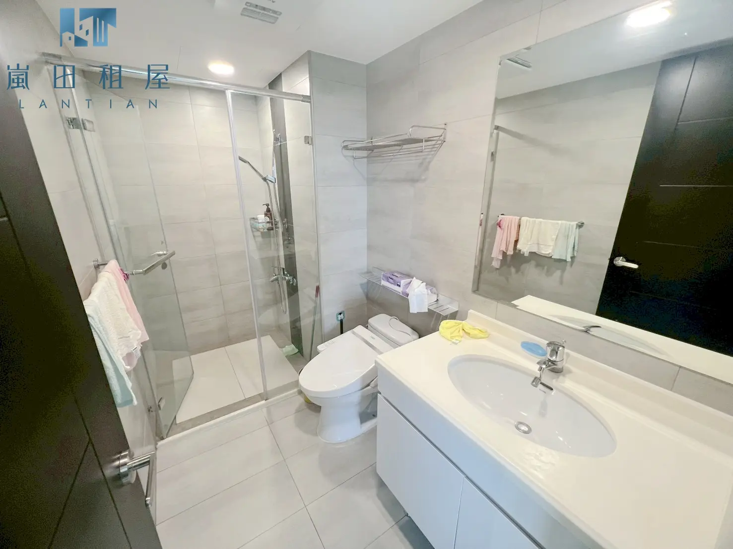 2 bedrooms apartment for rent in Wuqi District, Taichung City | NT$ 19 000 | 20 ping slide 7
