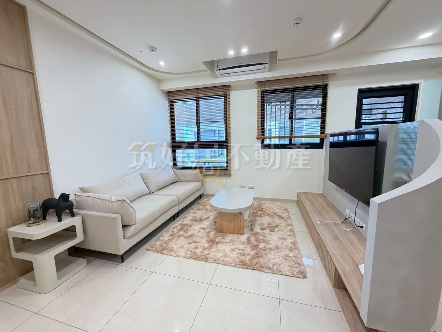 2 房 公寓 出租 TWD 29 800 - 16 坪 - 台南市, 安平區 slide 0